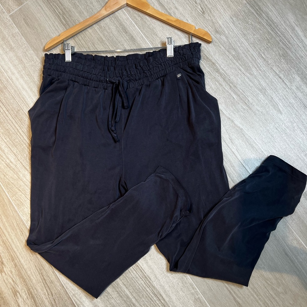 American Eagle joggers/harem pants